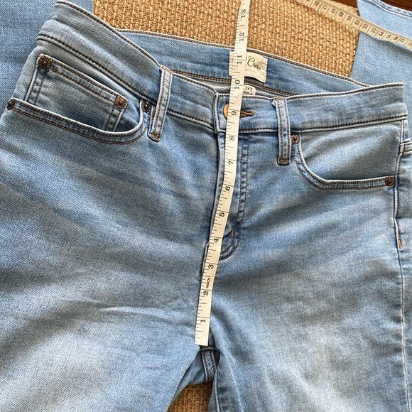 J. Crew Skinny Jean Pants Size 28T, zippered fly and their signature stretch - Picture 9 of 9